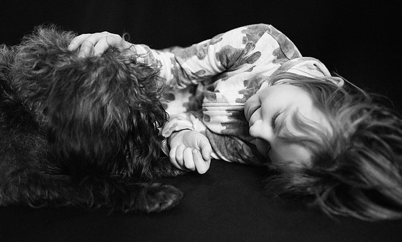 Summer-and-Pinch-4-BW